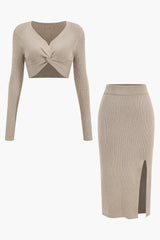 Jessica | Geripptes Zweiteiler-Set mit Twist-Detail & Schlitzrock – Khaki