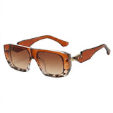 Eckige Damen-Sonnenbrille mit Muster und Nieten – Braun & Leopard