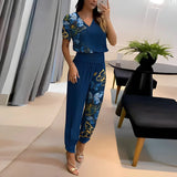 Zweiteiliges Set aus Damenbluse und gemusterter Hose – Blau