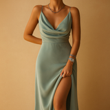 Oreliaa - Luxuriöses Maxikleid mit V-Ausschnitt – Grün