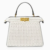 Estelle | Elegante geflochtene Handtasche mit Drehverschluss & goldenen Details – Weiß