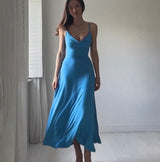 Loida - Blaues Midikleid ohne Ärmel – Himmelblau