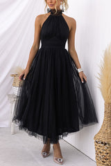 Elegantes Tüllkleid – Halterneck Midikleid mit A-Linie & Schleierkragen – Schwarz