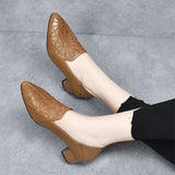 Minhora – Pumps Mit Blockabsatz Und Lederstickerei – Braun