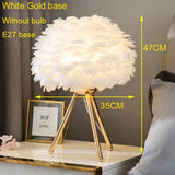 Designer Tischlampe mit Federschirm – Goldenes Stativ & Weiches Stimmungslicht – Weiß