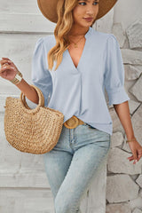 Zeline – Bezaubernde Bluse mit Puffärmeln – Hellblau