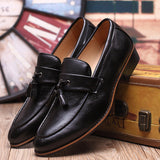 Tayvyan | Herren Retro Retro British Casual Loafers mit Quasten – Schwarz