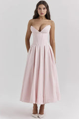 Damenkleid | Trägerlose Ausführung und mittlere Länge – Rosa
