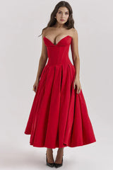 Damenkleid | Trägerlose Ausführung und mittlere Länge – Rot