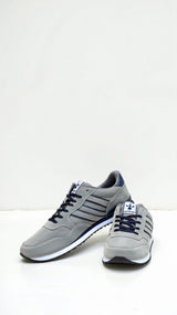 Vishalet Sportliche Sneakers – Grau