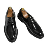 Herren-Derby-Schuhe mit glänzender Oberfläche und dicker Sohle – Schwarz Lack