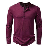 Herren-Langarmshirt mit Henley-Ausschnitt und Knopfleiste – Weinrot
