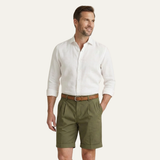 Herren Shorts mit Falten und Gürtel – Olivgrün