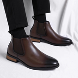 Herren Stiefeletten mit elastischen Seiteneinsätzen und Zuglaschen – Hellbraun