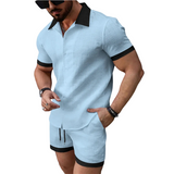 Herren zweiteiliges Set mit Kurzarmhemd mit Knopfleiste und Shorts mit elastischem Bund und Kordelzug – Hellblau