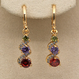 Elegante Ohrringe mit goldenem Zirkonia – Mehrfarbig