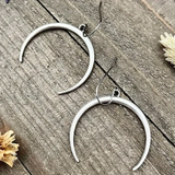 Vintage-Halbmond-Ohrringe aus Gold und Silber – Silber