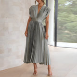 Amara Yazmin - Plisseekleid – Grau
