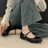 Ruby | Knöchelriemen Blockabsatz Absatzschuhe – Schwarz