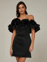 Novessa – Elegantes schulterfreies Rüschenkleid – Schwarz