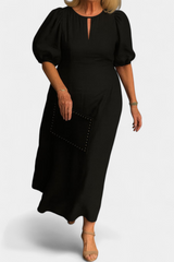 Connie Kleid: Elegante Leichtigkeit und zeitlose Vielseitigkeit – Schwarz
