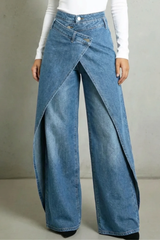 Vintage-inspirierte High-Waisted Denim-Jeans mit Rüschenbund und Bindegürtel – Blau