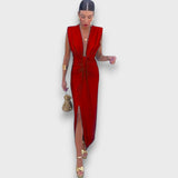Oriane – Drapiertes Abendkleid mit tiefem Ausschnitt – Rot