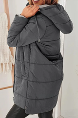 Nila™ - Lässige Daunenjacke mit Kapuze – Dunkelgrau