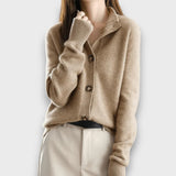 Amira – Eleganter Cardigan – Braun