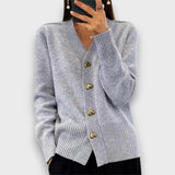 Heliora – Strickjacke mit Herzknöpfen – Grau