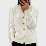 Heliora – Strickjacke mit Herzknöpfen – Weiß