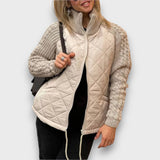 Ravinne – Steppjacke mit Strickärmeln – Beige