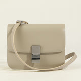 Damen Umhängetasche – Veganes Leder – Kompakte Design-Tasche – Beige