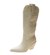 Knöchelhohe cowboystiefel aus leder für rauen - ein must-have für den winter – Beige