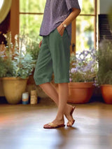 Knielange Damen-Leinenshorts mit weitem Bein – Grün