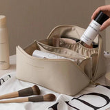 Kosmetiktasche Reise Groß – Eleganter Make-up Organizer für Damen mit Reißverschluss – Weiß