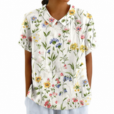 Kurzärmelige Damenbluse mit Blumenmuster und Bubikragen – Weiß