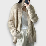 Calira – Strickjacke mit Reißverschluss – Weiß
