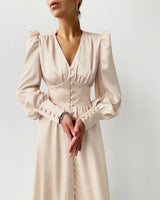 Marlina | Damen V-Ausschnitt Langarm Midikleid – Beige