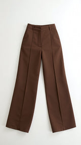 Mathilda Hose mit Weitem Bein – Braun