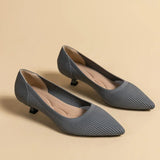 Solvei | Damen Kitten Heel Pumps Spitze Zehenpartie – Grau