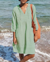 Plony – Leichtes Strandkleid aus strukturierter Baumwolle mit V-Ausschnitt – Grün
