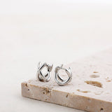Micara - Crossover Hoops - Ohrringe – Silber