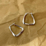 Micara - Glamour Arch - Ohrringe – Silber