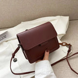 Trista Flap Crossbody-Tasche – Braun