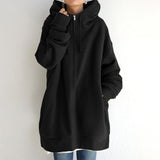 Kuscheliger Winter-Kapuzenpullover in Übergröße - Cassandra – Schwarz