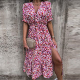 Geblümtes Sommerkleid mit Knopfleiste & Schlitz – Feminin & Bequem – Rosa