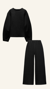 Damen Set | Oversized Top mit weitem Bein und klarer Form – Schwarz
