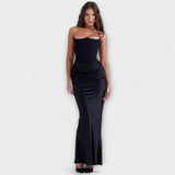 Maxi-Kleid aus Satin ohne Träger mit Drapierung – Schwarz