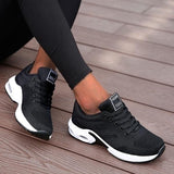 Liorana | Unterstützende Sneakers für ganztäglichen Komfort – Schwarz (Fast ausverkauft)